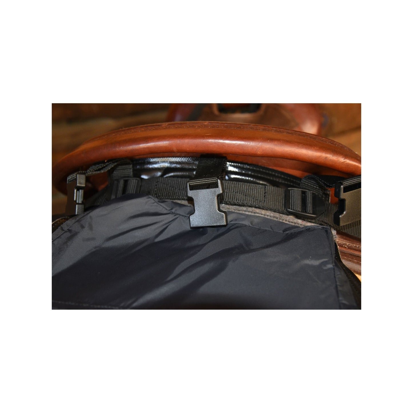 Huckepack "Bananentasche "Englisch und Westernsattel braun und schwarz