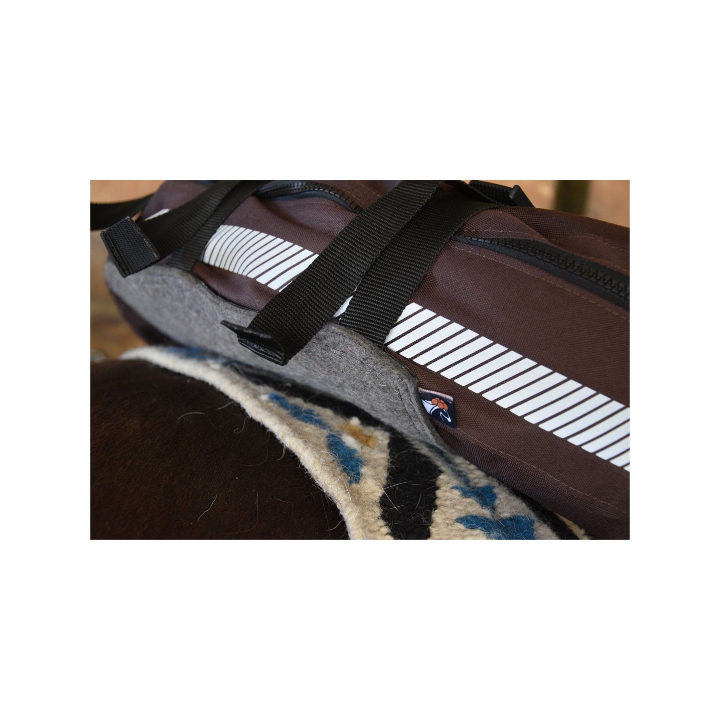 Huckepack "Bananentasche "Englisch und Westernsattel braun und schwarz